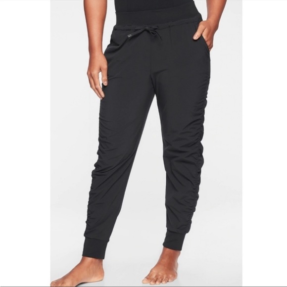 Athleta Pants - BOGO! Athleta Attitude Black Ruched Drawstring Athleisure Joggers Pants 6